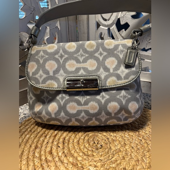 Coach Gray and Pink Patterned Crossbody Bag - Picture 3 of 11